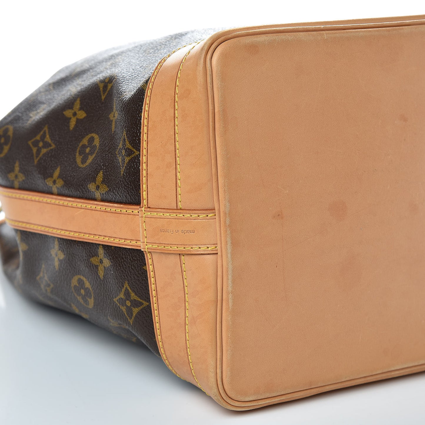 Monogram Noe