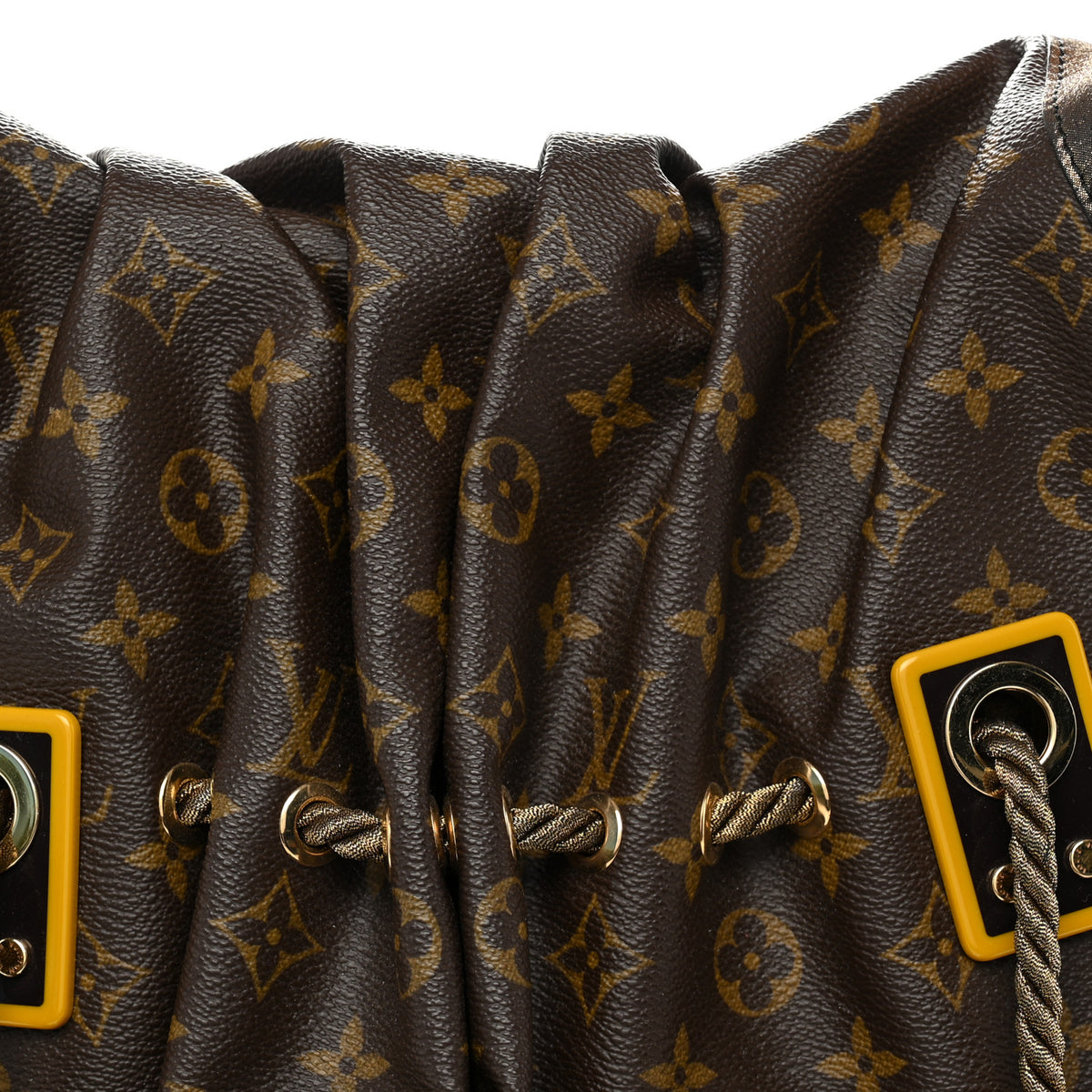 Louis Vuitton Monogram Kalahari GM 6 of 10