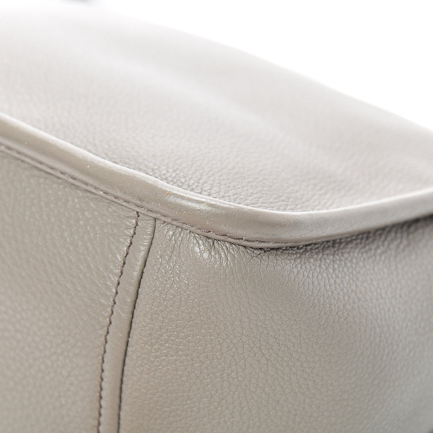 Vitello Daino Crossbody Flap Grey