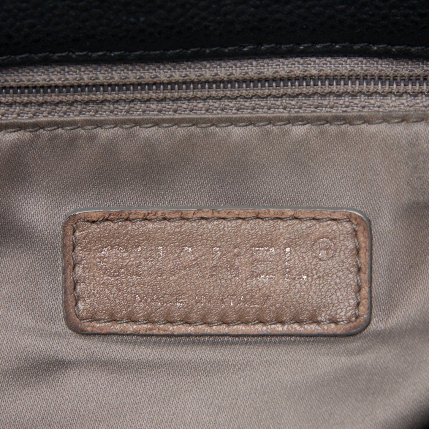 Caviar Quilted XL Grand Shopping Tote GST Dark Grey