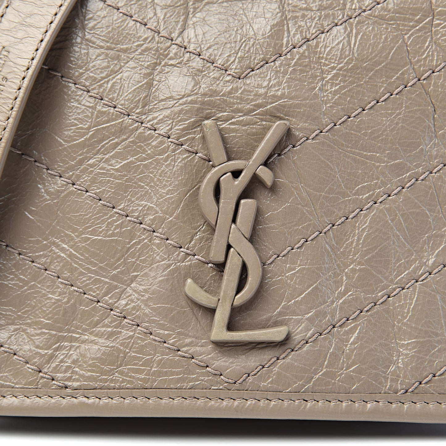 Crinkled Calfskin Matelasse Monogram Niki Chain Wallet Dusty Grey