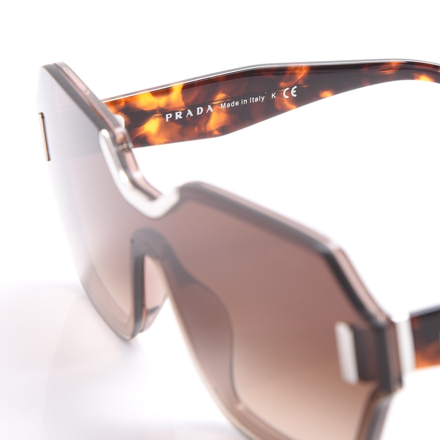 Geometric SPR 15T Sunglasses Tortoise