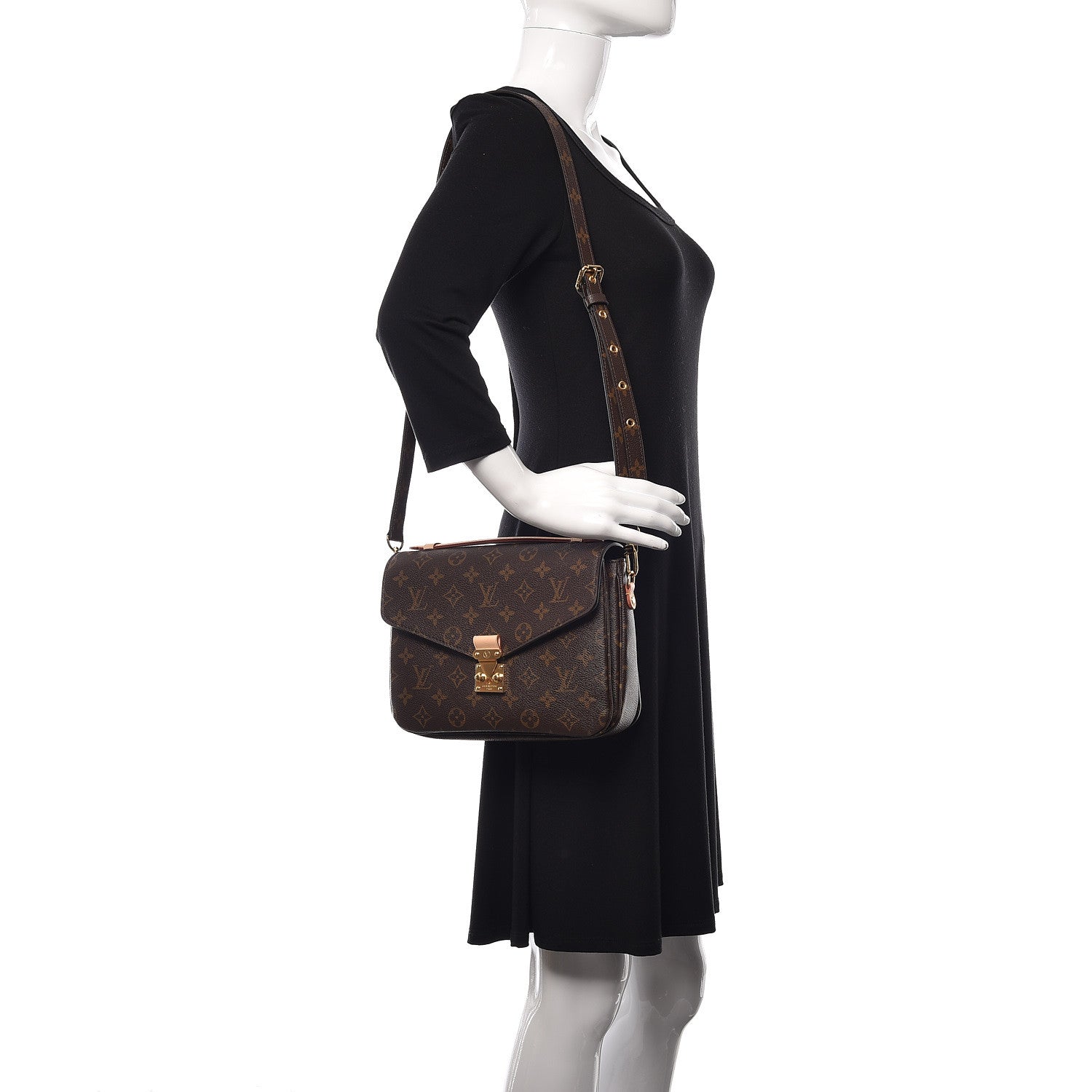 Louis Vuitton Monogram Pochette Metis 2 of 11