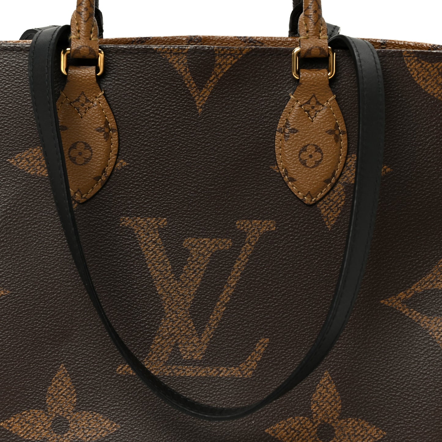 Reverse Monogram Giant Onthego MM