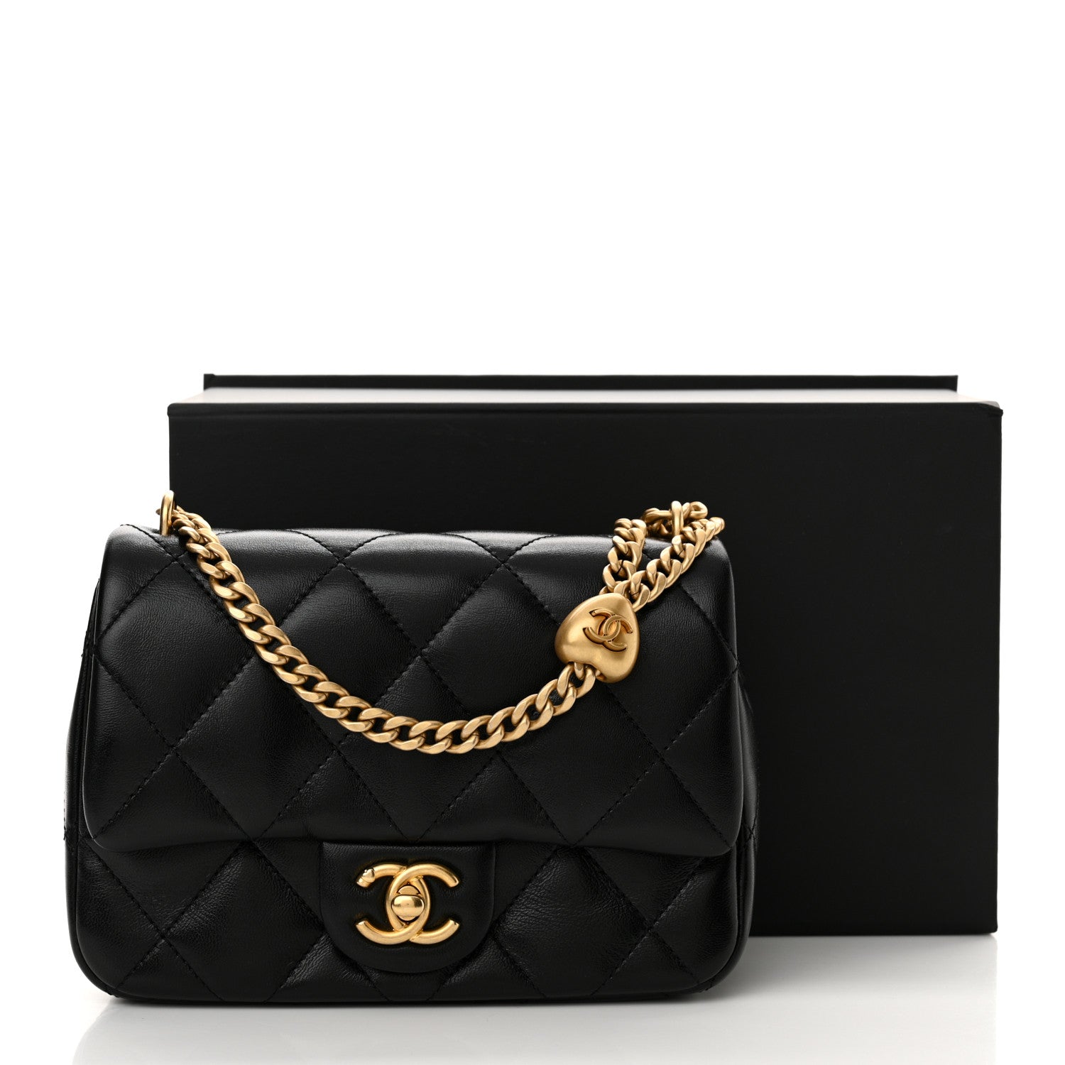 Chanel Shiny Lambskin Quilted Mini Sweetheart Flap Black 11 of 11