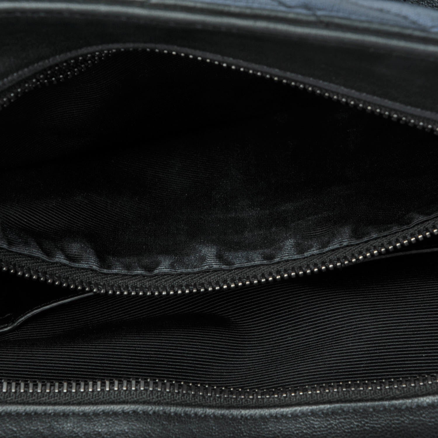 Saint Laurent Sheepskin Matelasse Chevron Large Monogram Shopping Bag Black 14 of 14