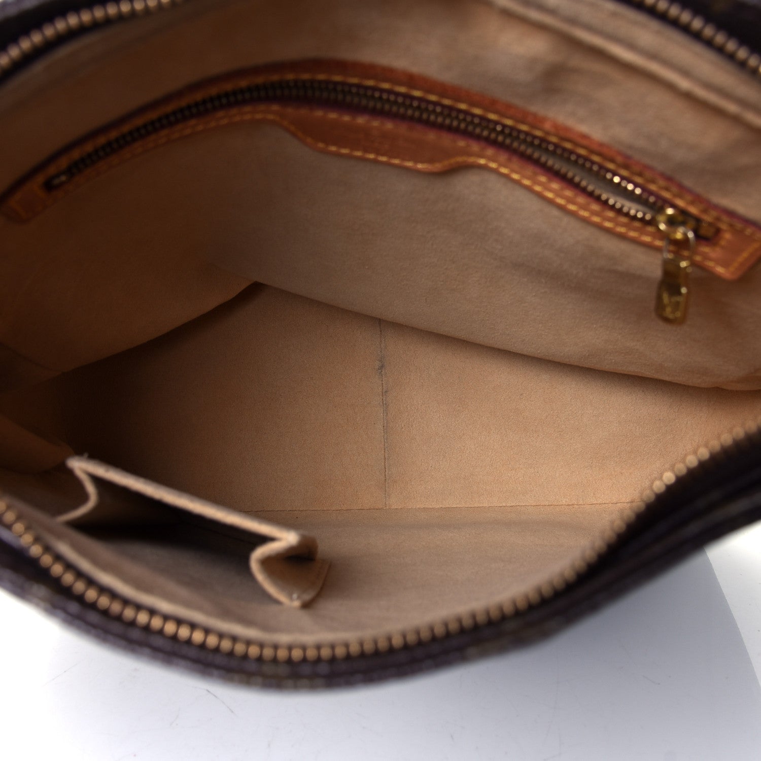 Louis Vuitton Monogram Looping GM 5 of 5