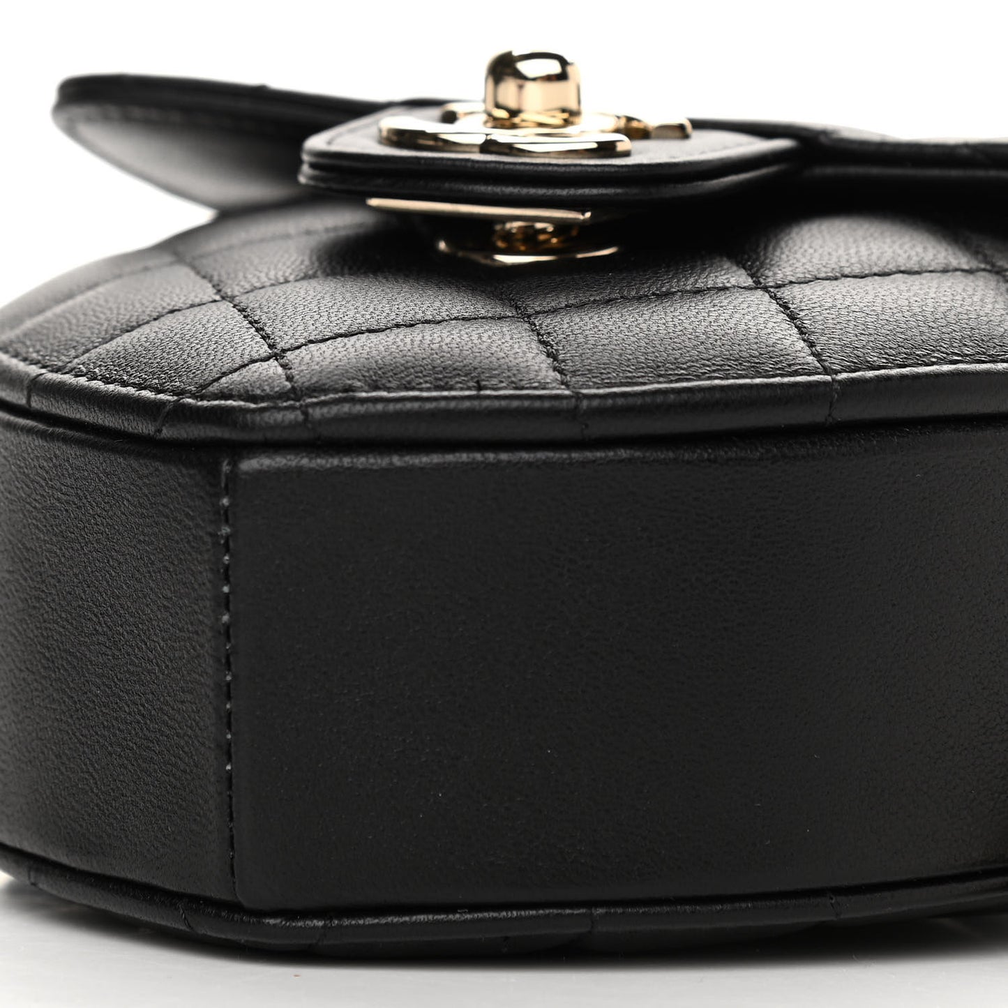 Lambskin Quilted CC In Love Heart Clutch With Chain Black