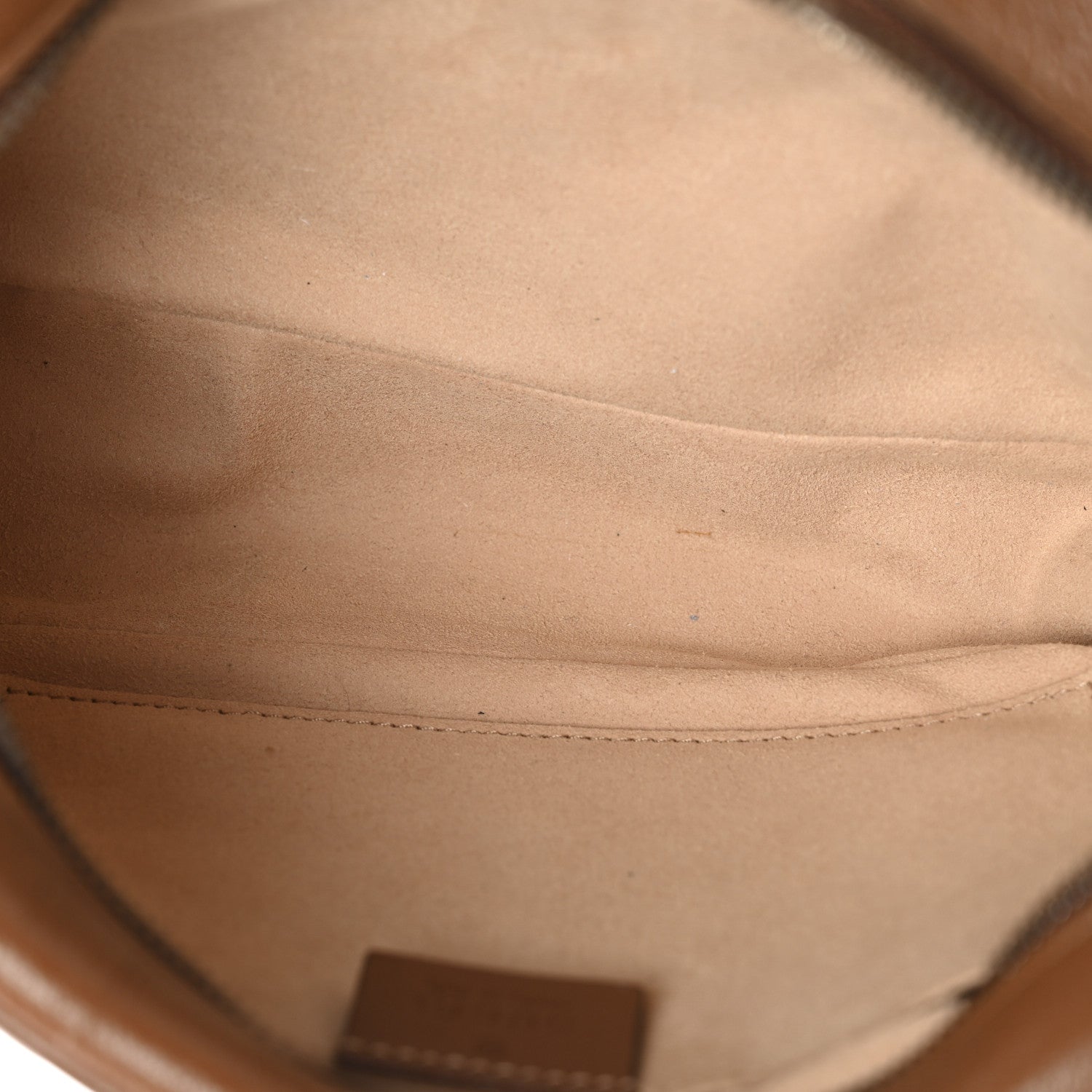 Gucci Glazed Calfskin Matelasse Diagonal Small GG Marmont Chain Shoulder Bag Cuir 5 of 10