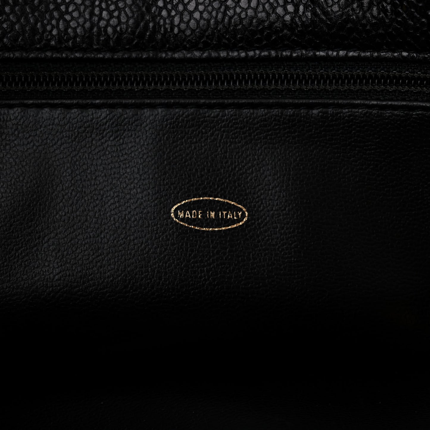 Caviar Shoulder Bag Black