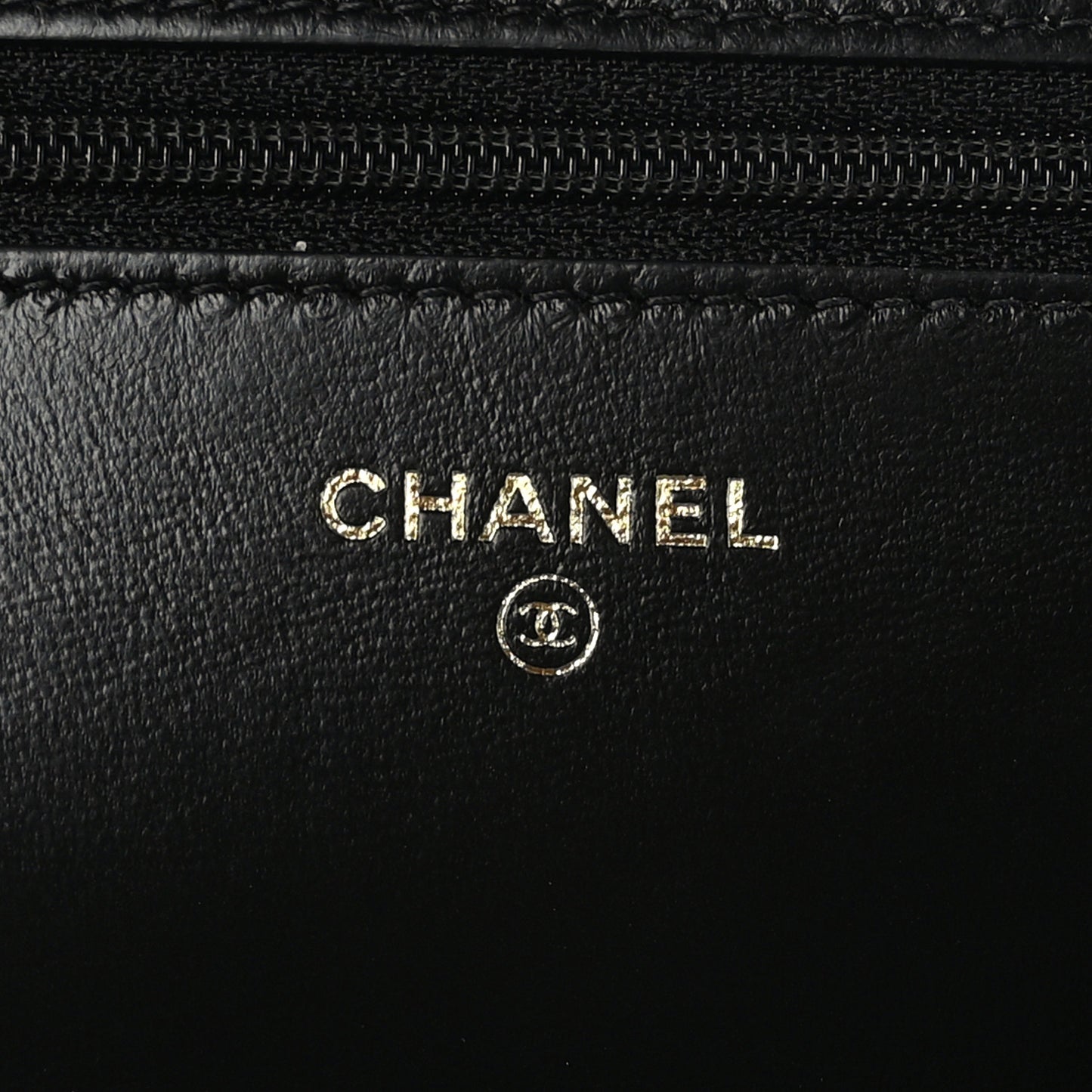 Lambskin Quilted Chain Around Wallet On Chain WOC Black