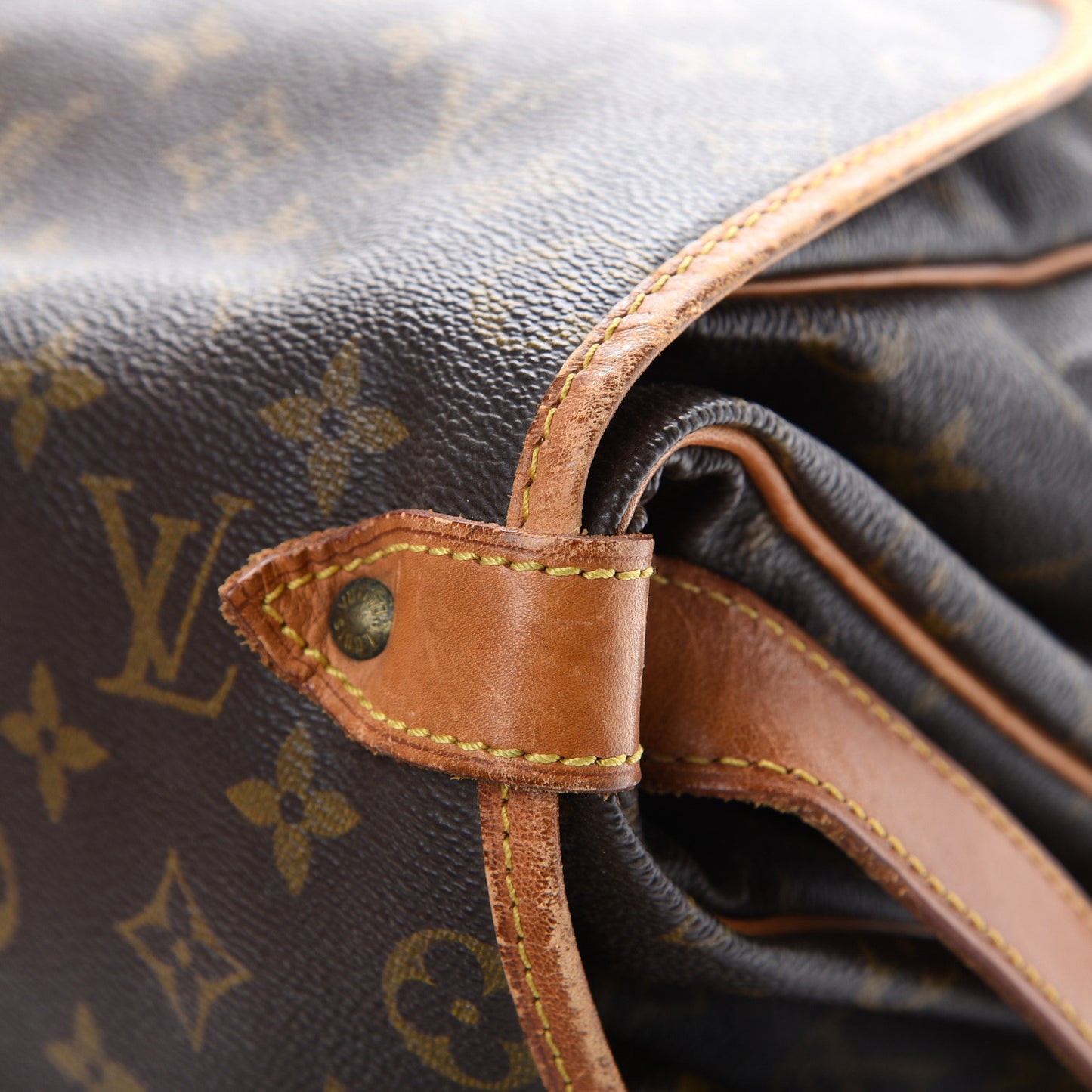 Monogram Saumur 35