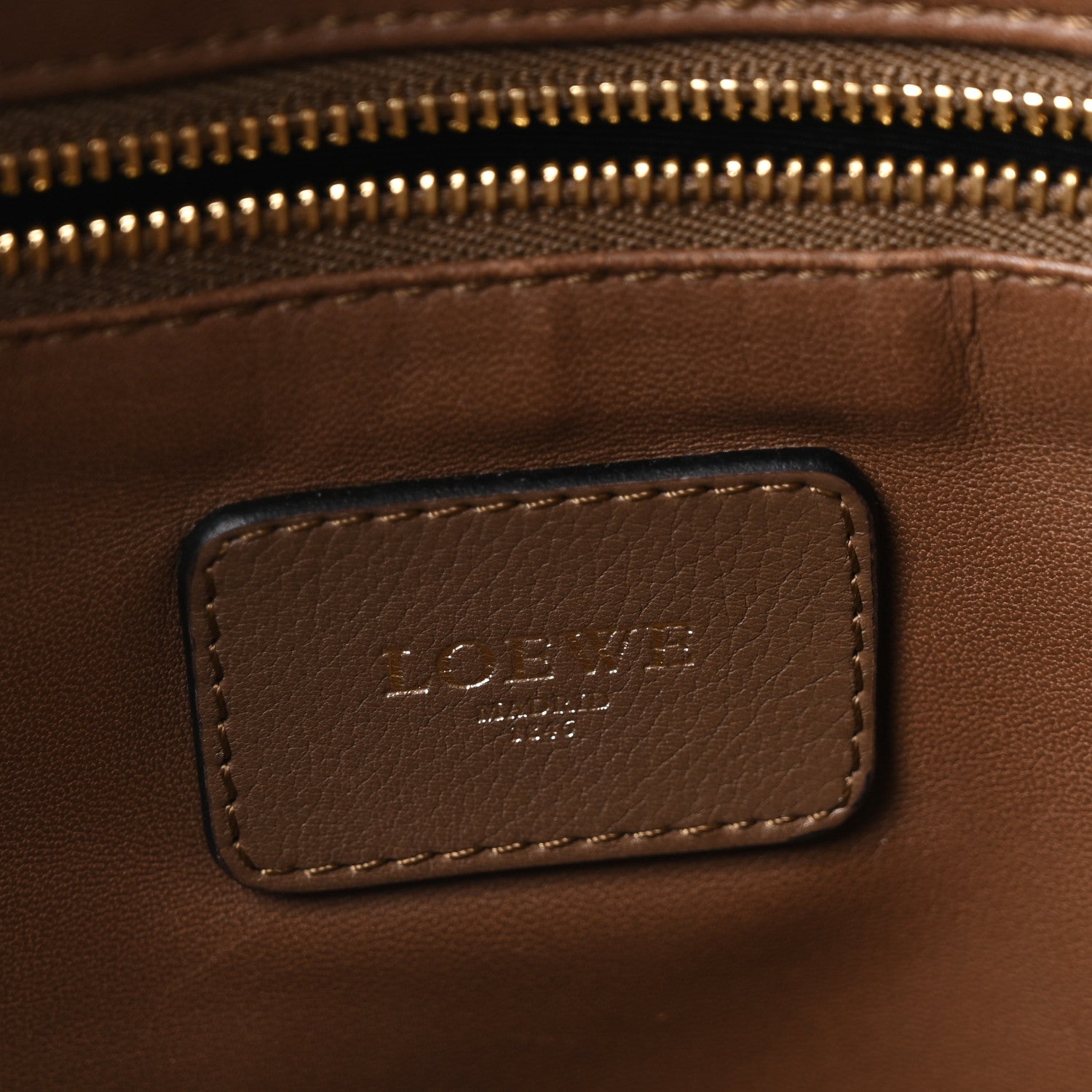 Loewe Calfskin Amazona 36 Mink 1869650 – FASHIONPHILE