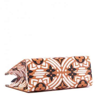 Louis Vuitton Monogram Giant Crafty Onthego GM Crème Caramel 3 of 8