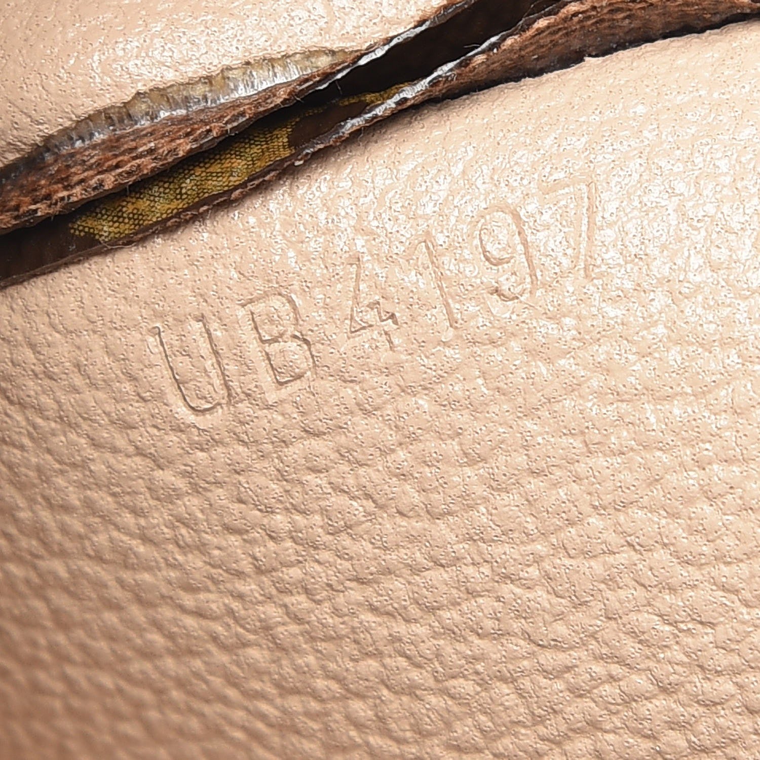 Louis Vuitton Monogram Toiletry Pouch 19 7 of 7