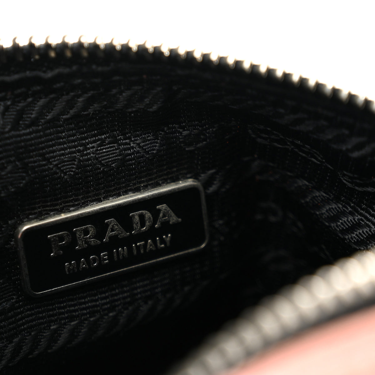 Tessuto Nylon Saffiano Impunturato Quilted Barrel Pochette Pink Black