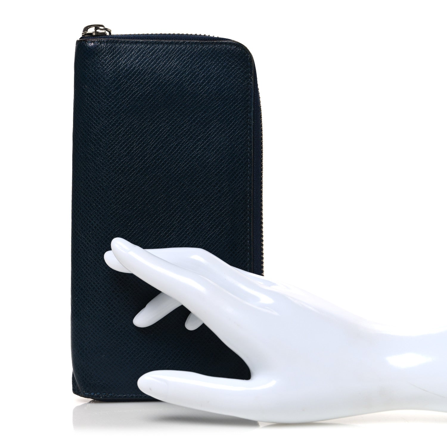 Louis Vuitton Taiga Vertical Zippy Wallet Navy 2 of 7