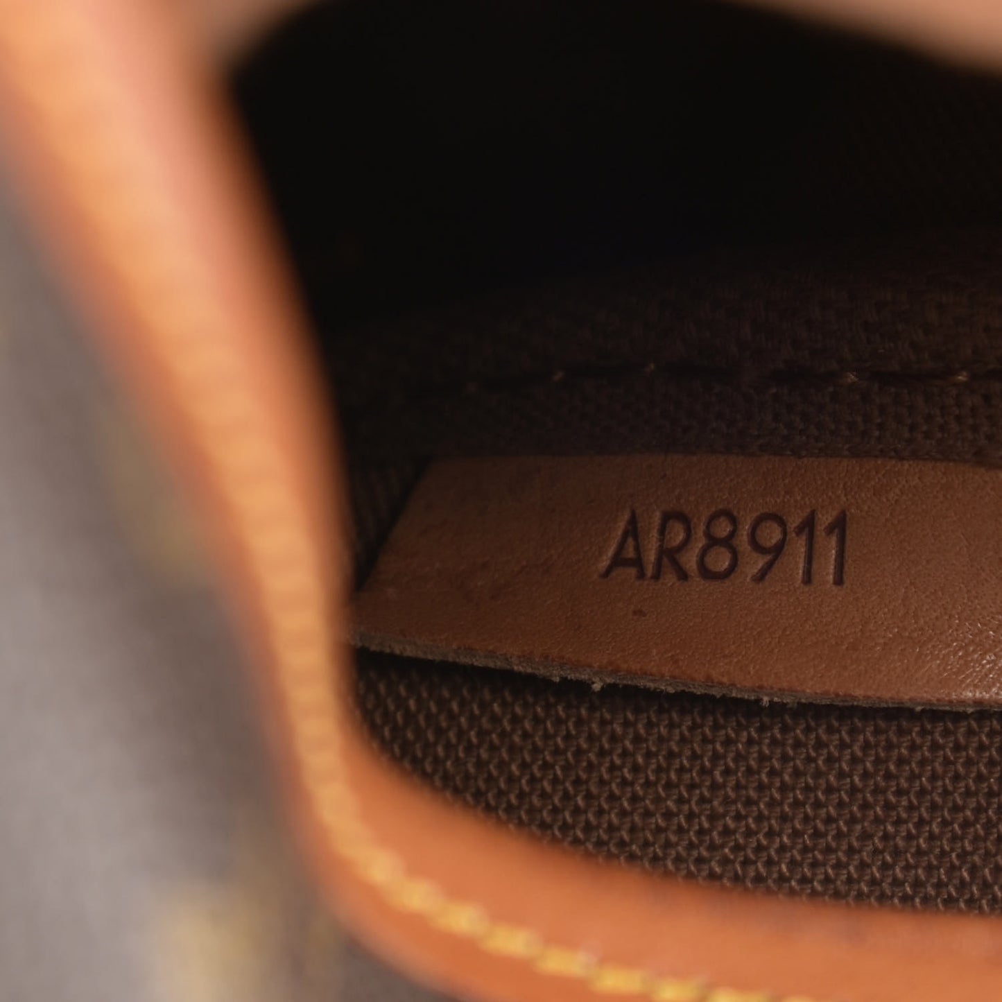 Monogram Saumur 35
