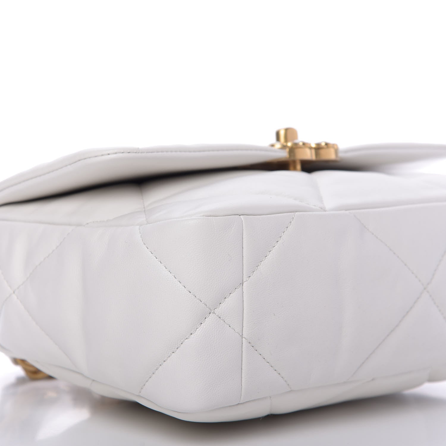 Chanel Goatskin Quilted Medium 19 Flap White 6 of 10