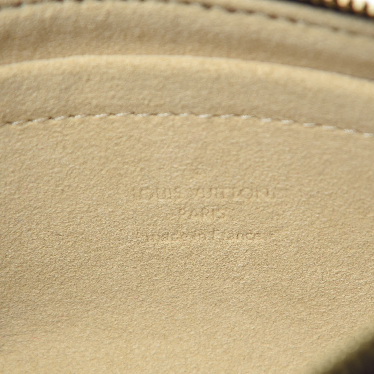Louis Vuitton Monogram Pochette Milla MM 6 of 9