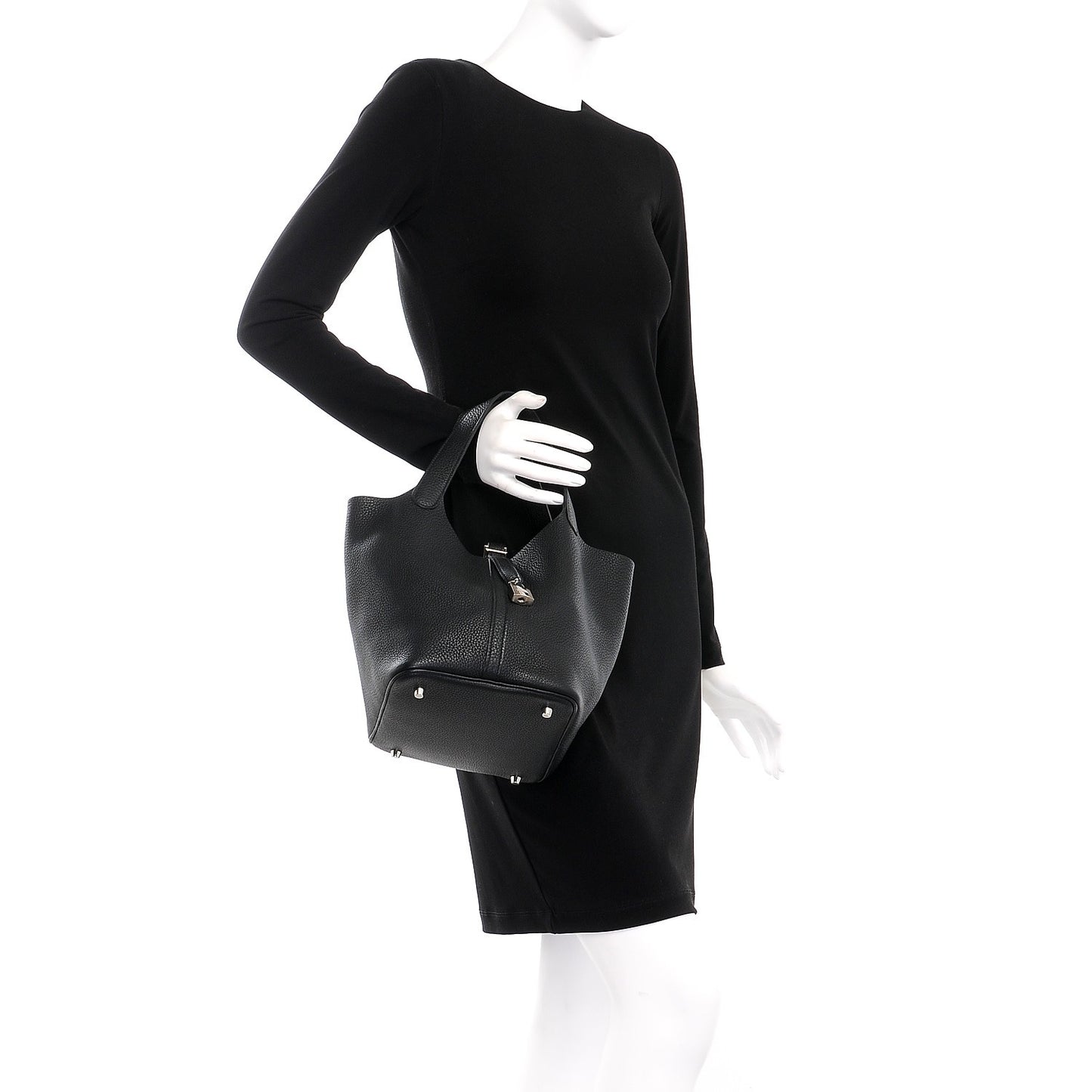 Taurillon Clemence Picotin Lock 22 MM Black