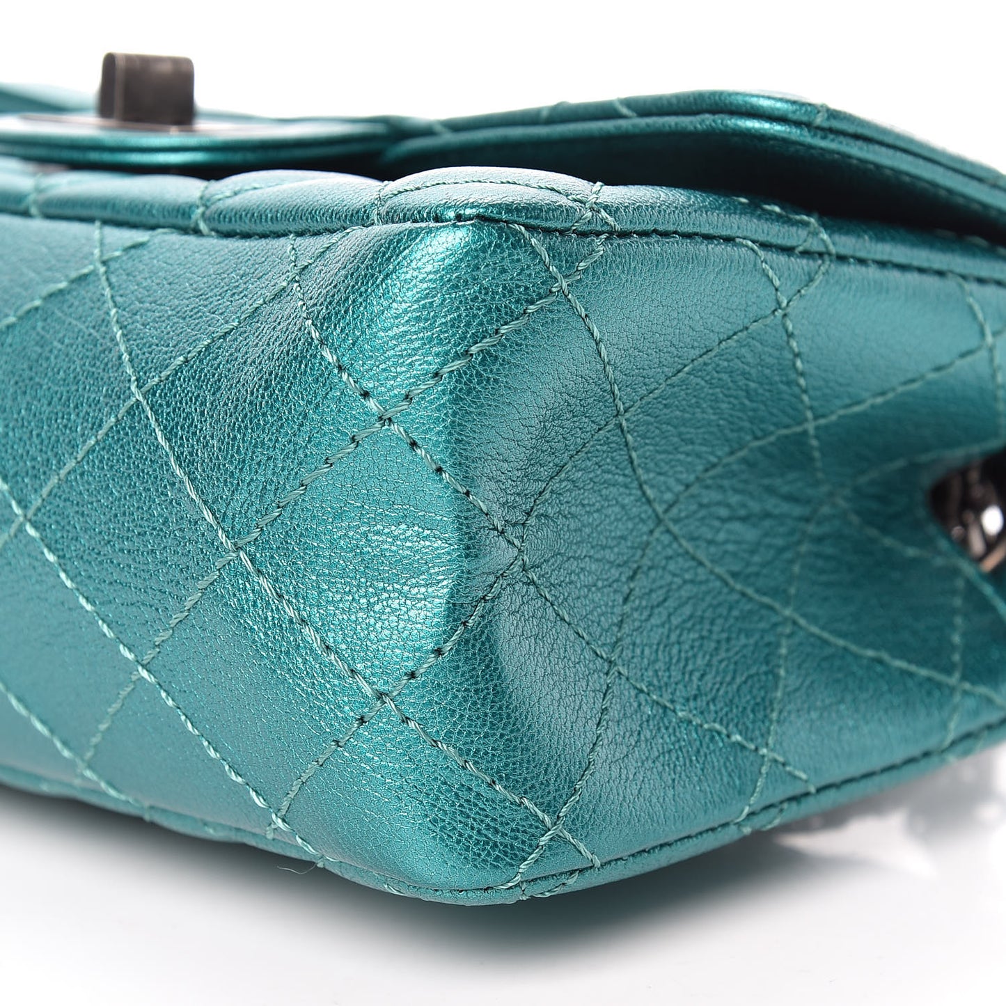Metallic Sheepskin Quilted 2.55 Reissue Mini Flap Green