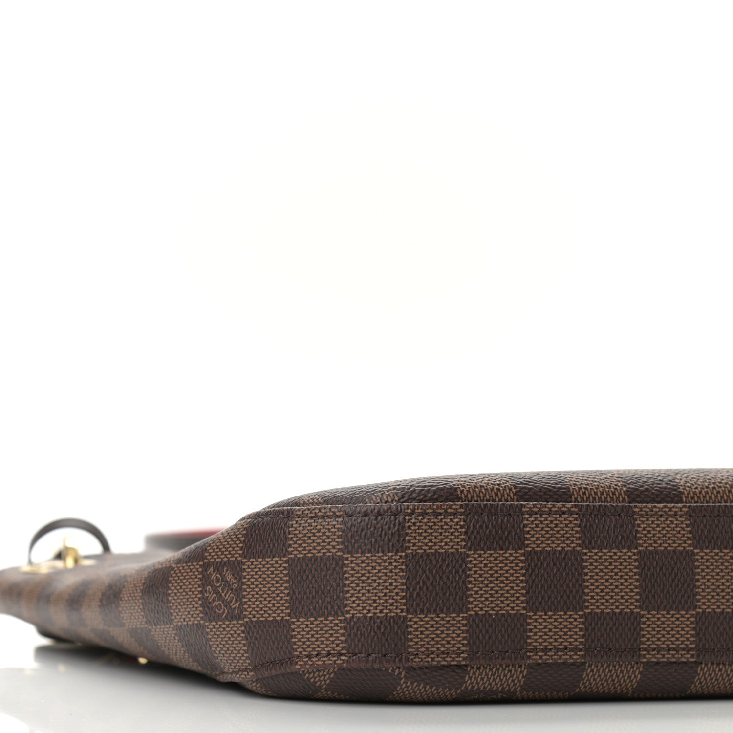 Louis Vuitton Damier Ebene South Bank Besace 9 of 11
