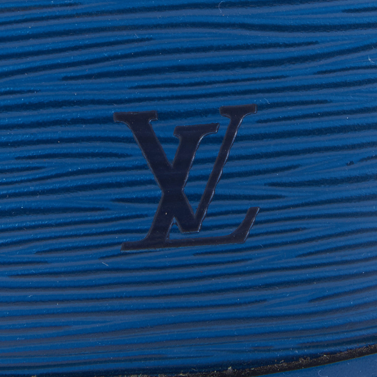 Louis Vuitton Epi Alma PM Toledo 8 of 10