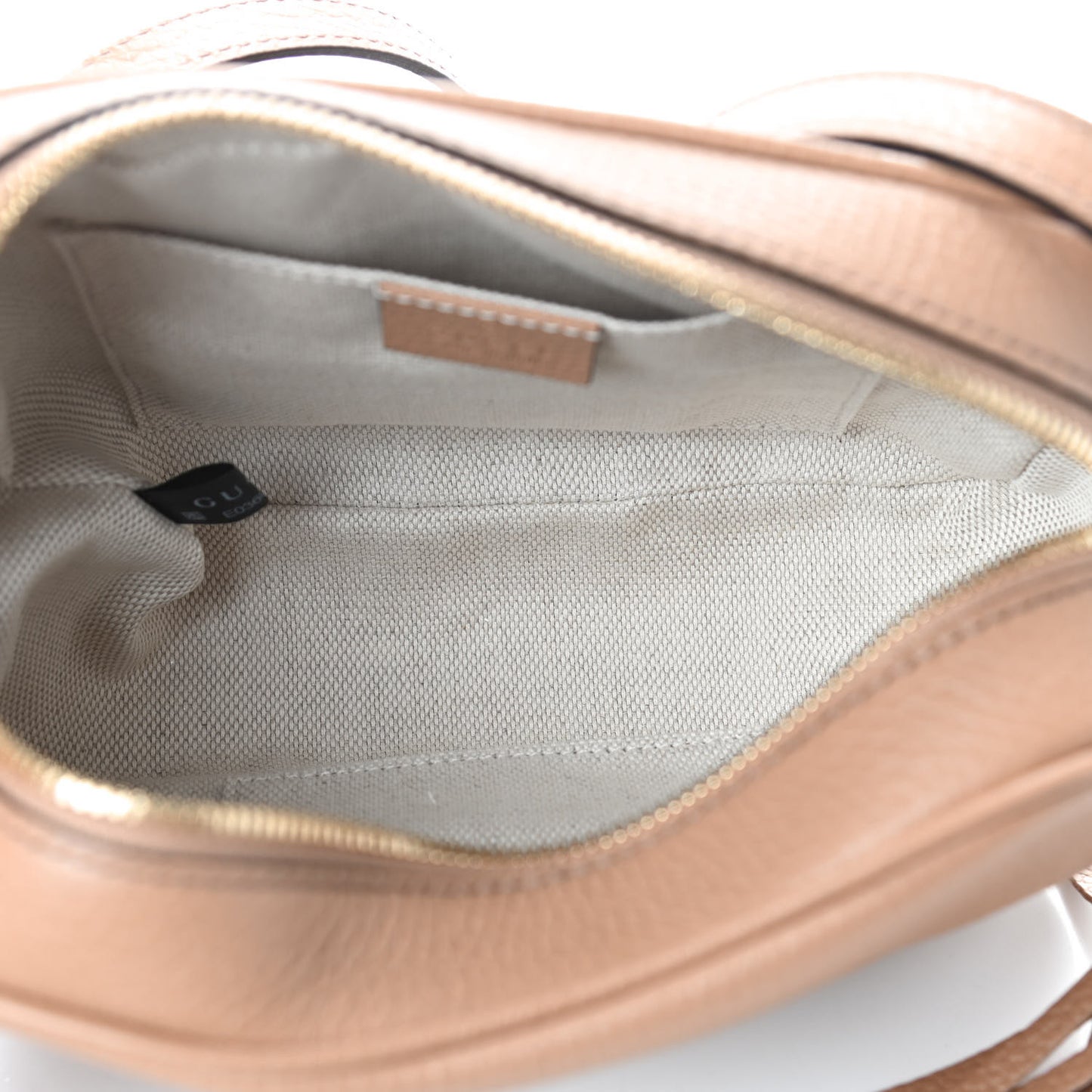 Pebbled Calfskin Small Soho Disco Bag Camelia