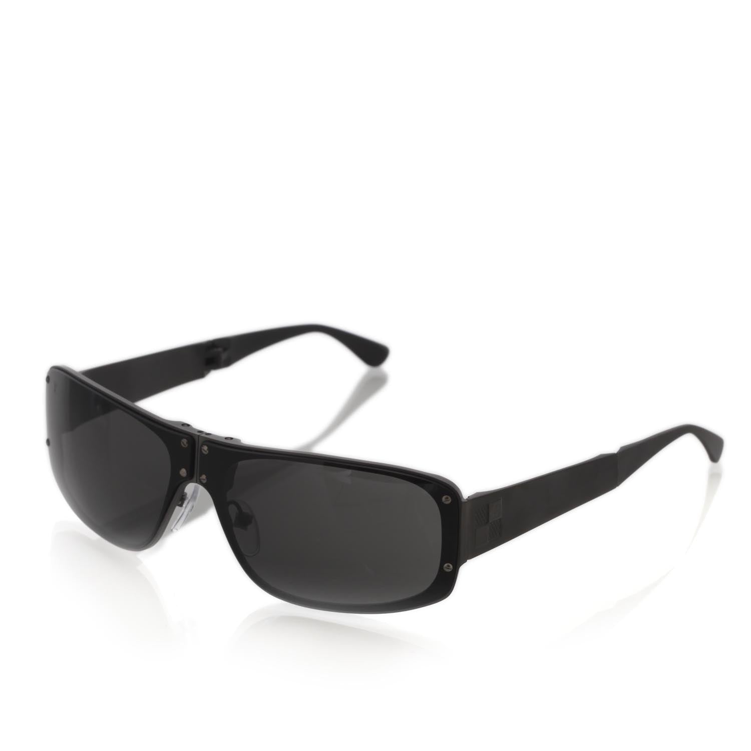 Louis Vuitton Mens Folding Evasion Sunglasses w Damier Graphite Case 1 of 11