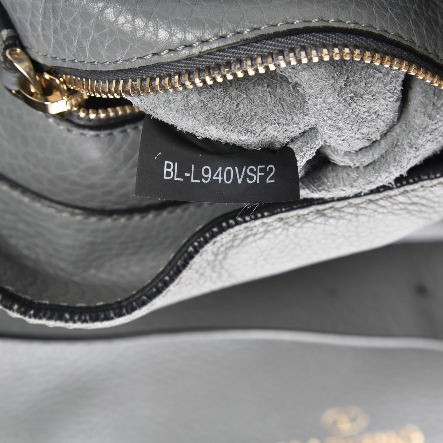Pebbled Calfskin Small Rockstud Flip-Lock Messenger Bag Light Stone