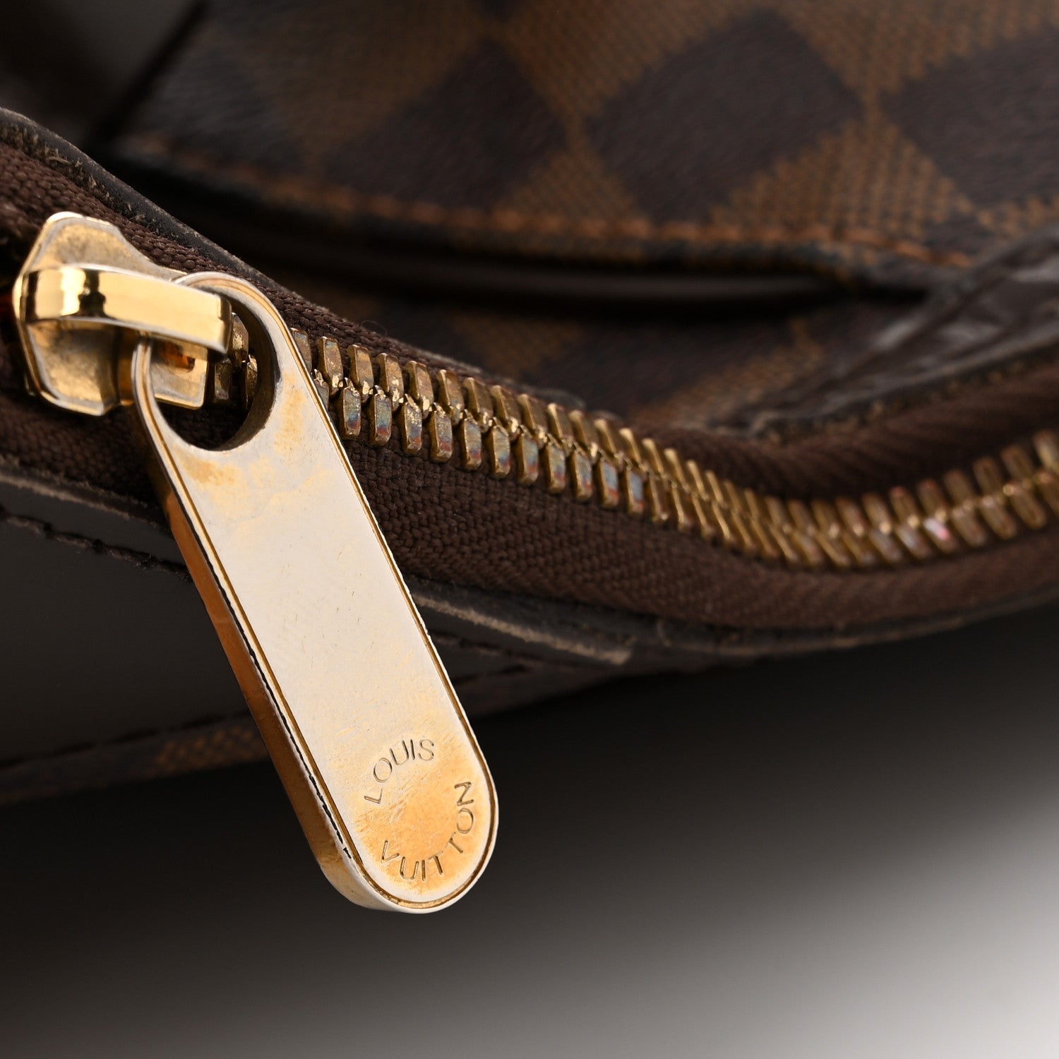 Louis Vuitton Damier Ebene Thames PM 12 of 16
