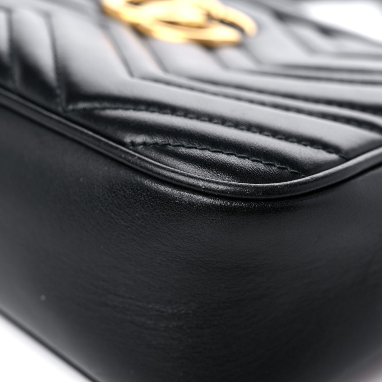 Calfskin Matelasse Small GG Marmont Chain Shoulder Bag Black
