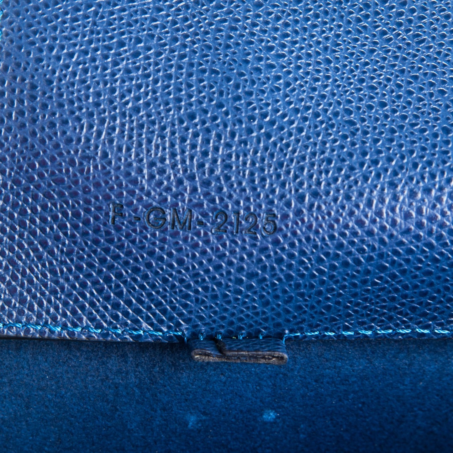 Grained Calfskin Small Vertical Cabas Indigo
