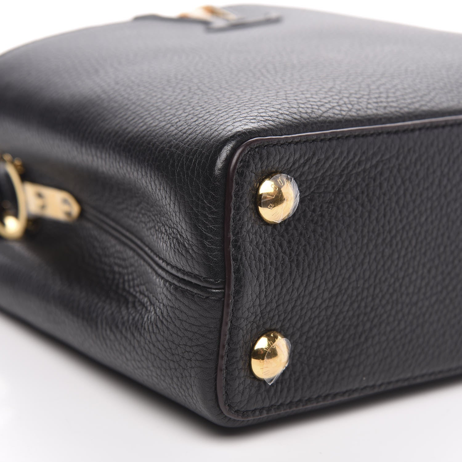 Louis Vuitton Taurillon Capucines BB Black 7 of 9