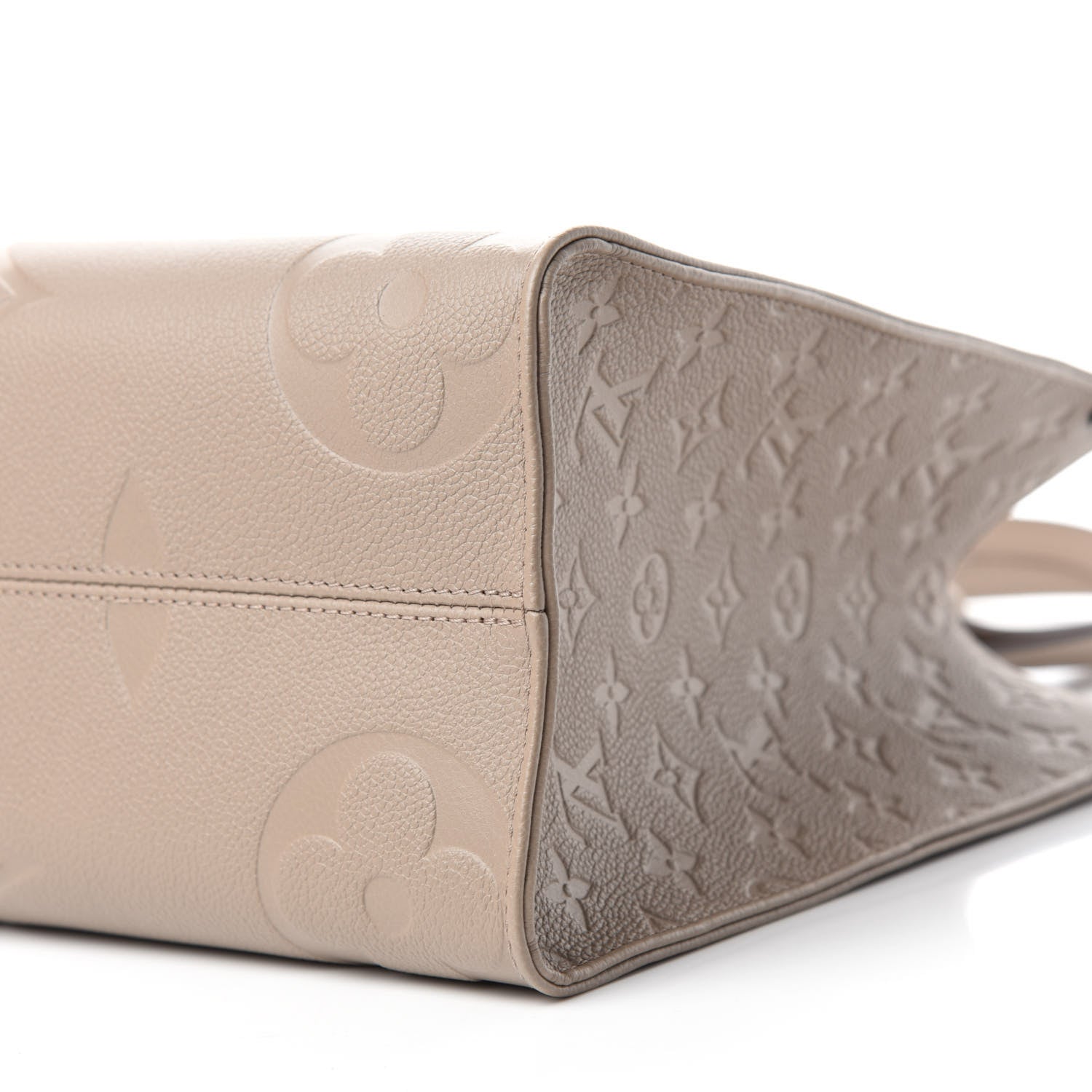 Louis Vuitton Empreinte Monogram Giant Onthego MM Tourterelle 7 of 11