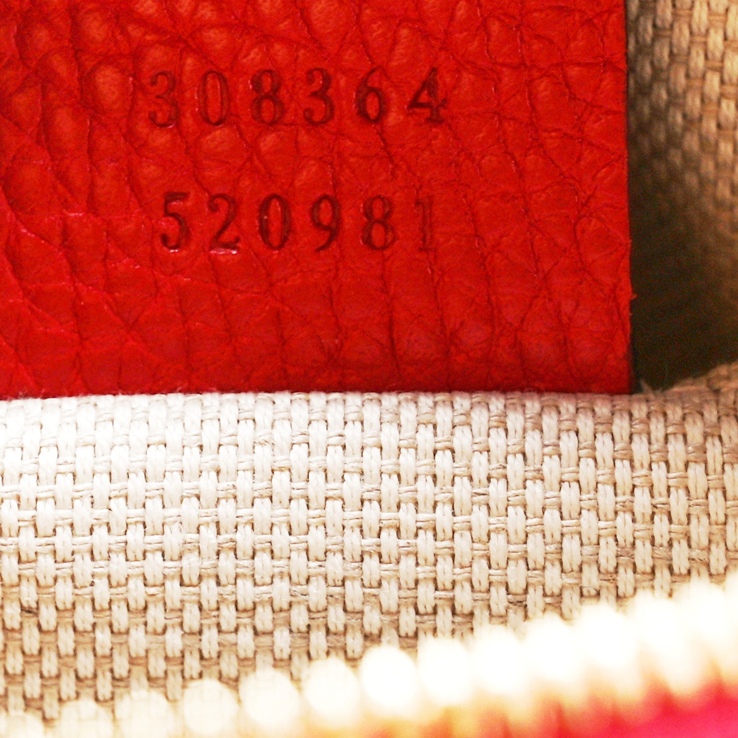 Pebbled Calfskin Small Soho Disco Bag Vibrant Red