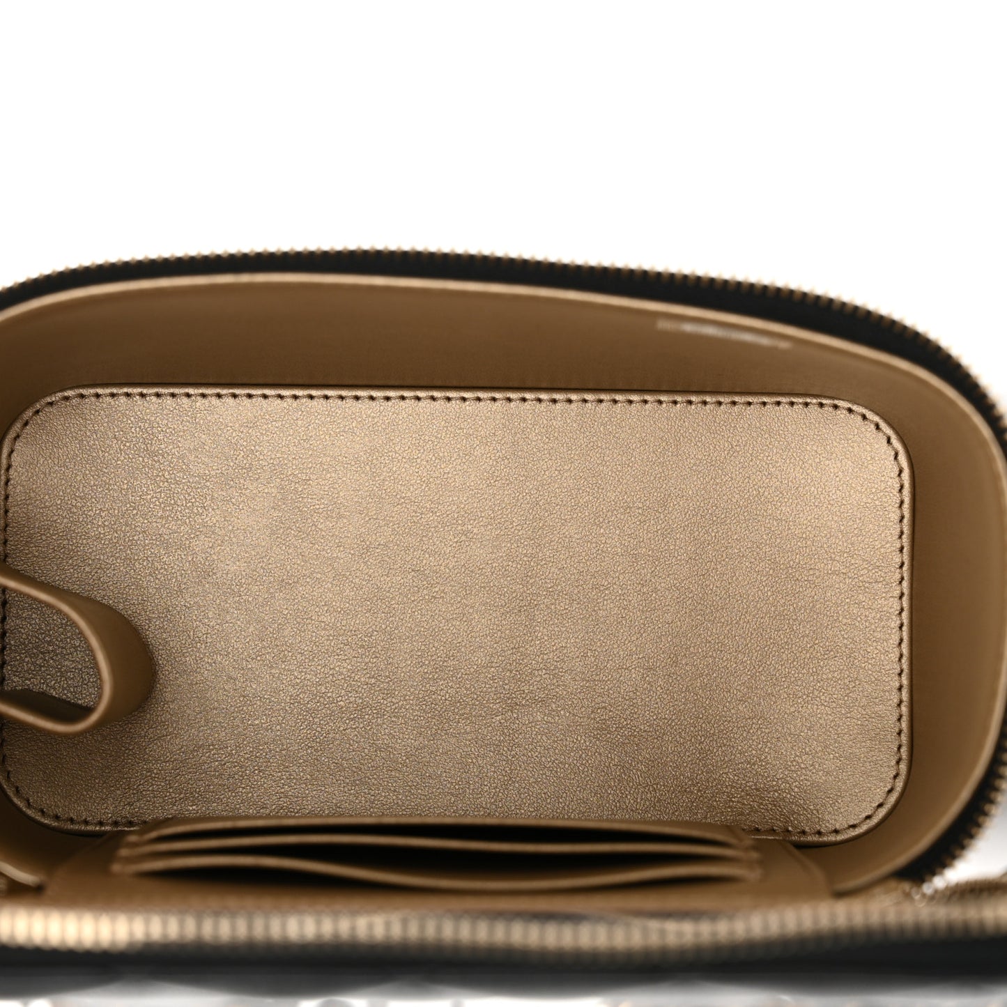 Lambskin Quilted Pearl Crush Small Vanity Case With Chain Black