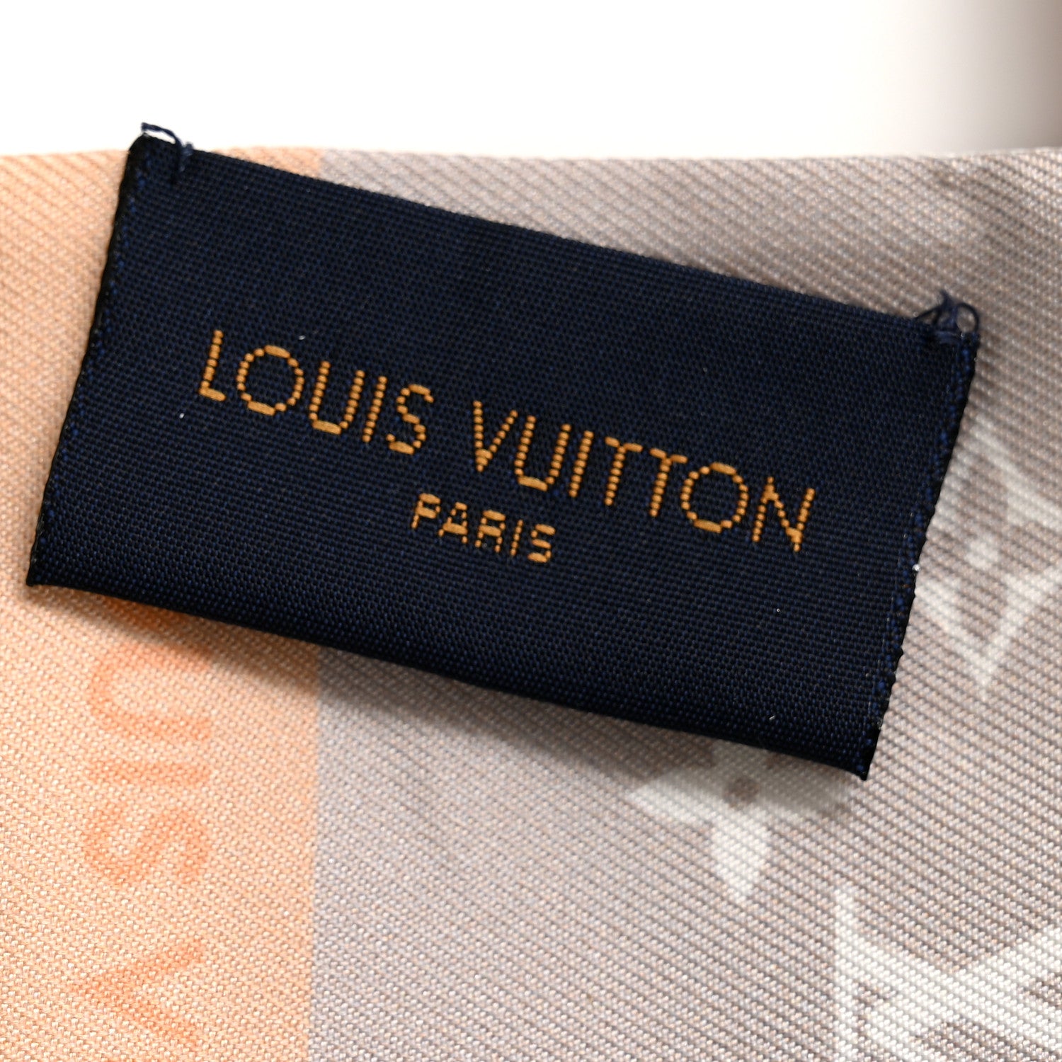 Louis Vuitton Silk Monogram Gradient By The Pool Bandeau Mist 3 of 5