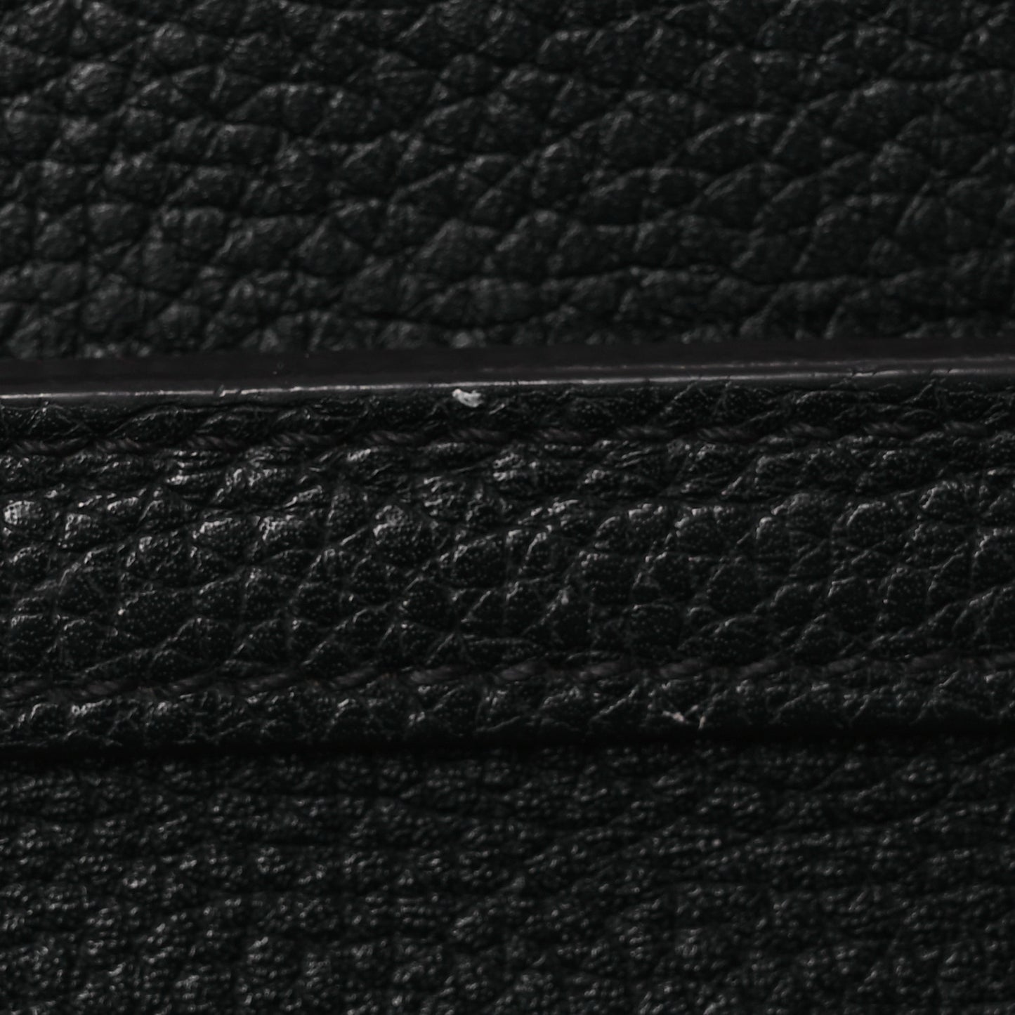 Drummed Calfskin Nano Luggage Black