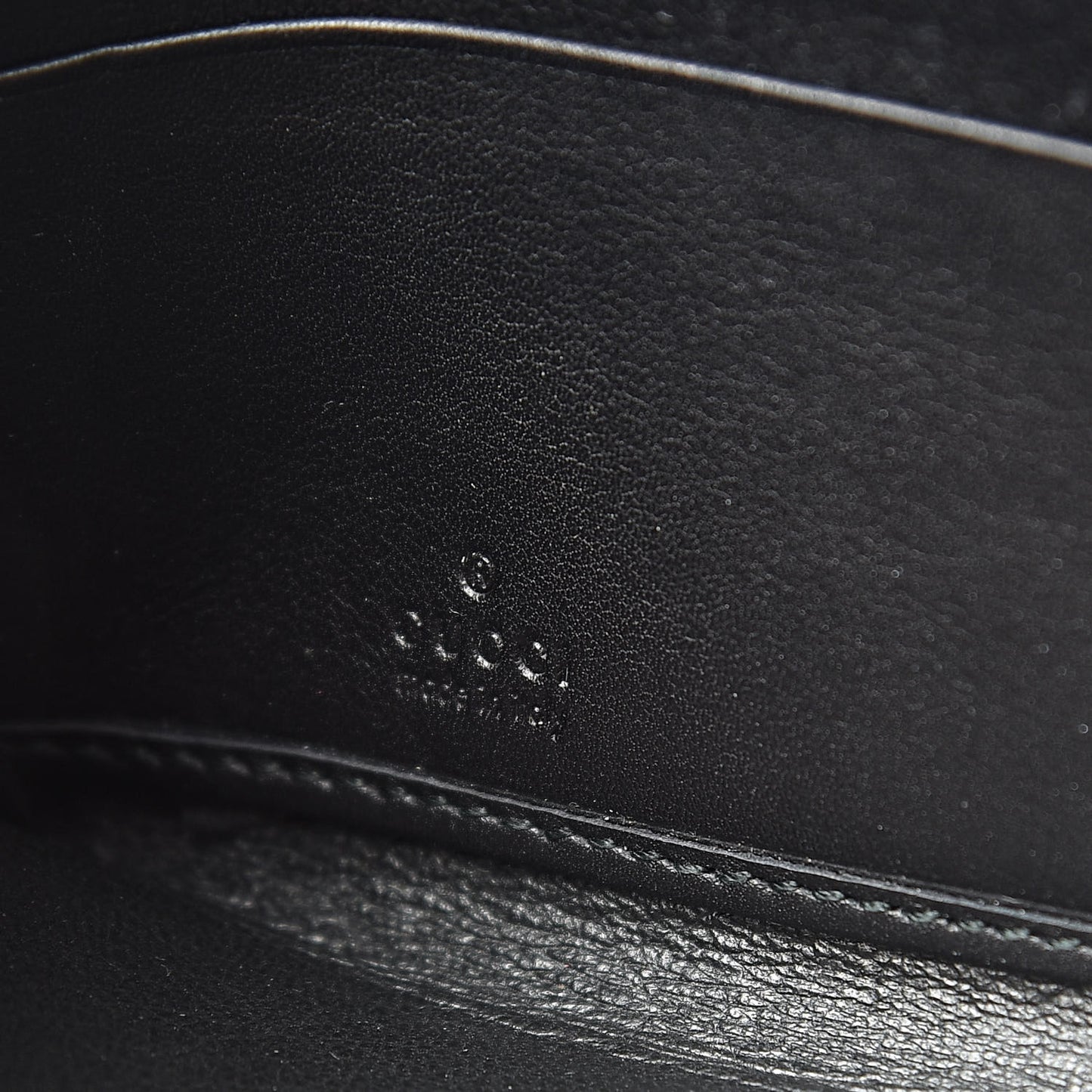 Guccissima Margaux Calfskin Metal Bar Zip Around Wallet Black