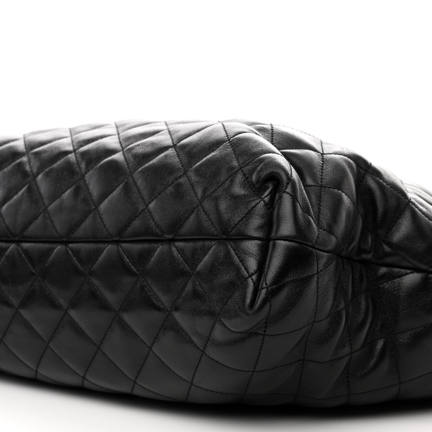 Saint Laurent Lambskin Quilted Maxi Icare Shopping Tote Black 11 of 11
