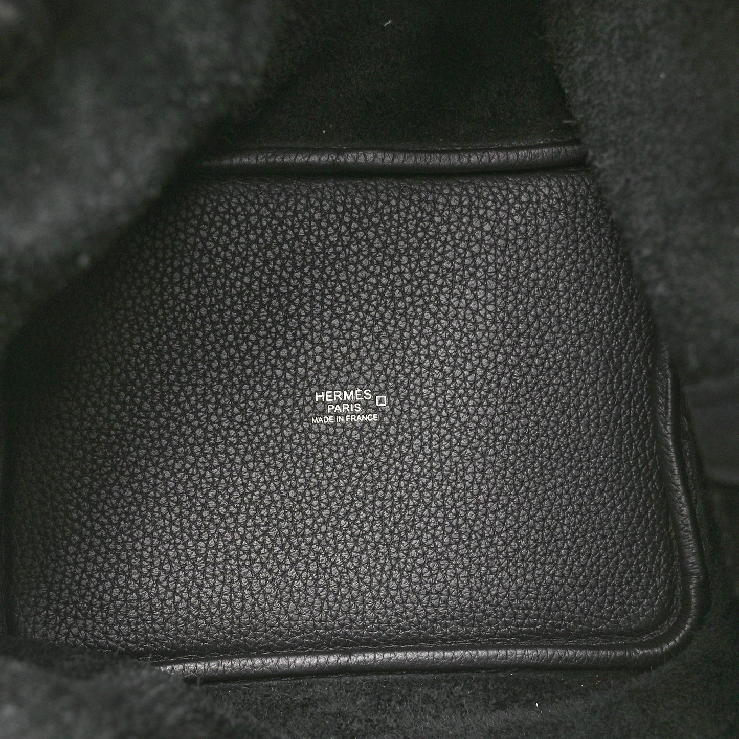 Taurillon Clemence Matte Alligator Picotin Lock Touch 18 PM Black