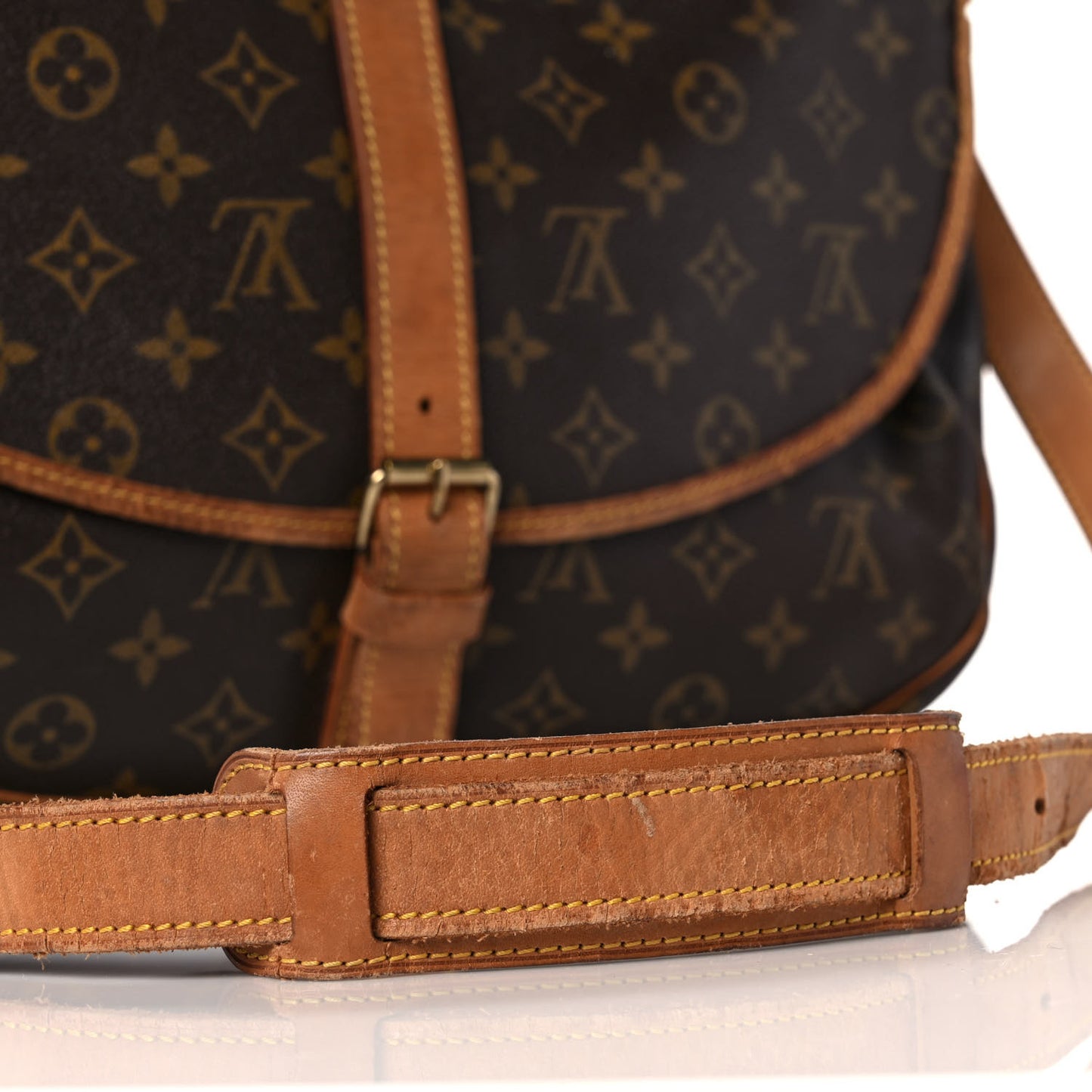 Monogram Saumur 35