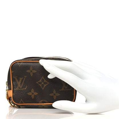Louis Vuitton Monogram Wapity 2 of 8