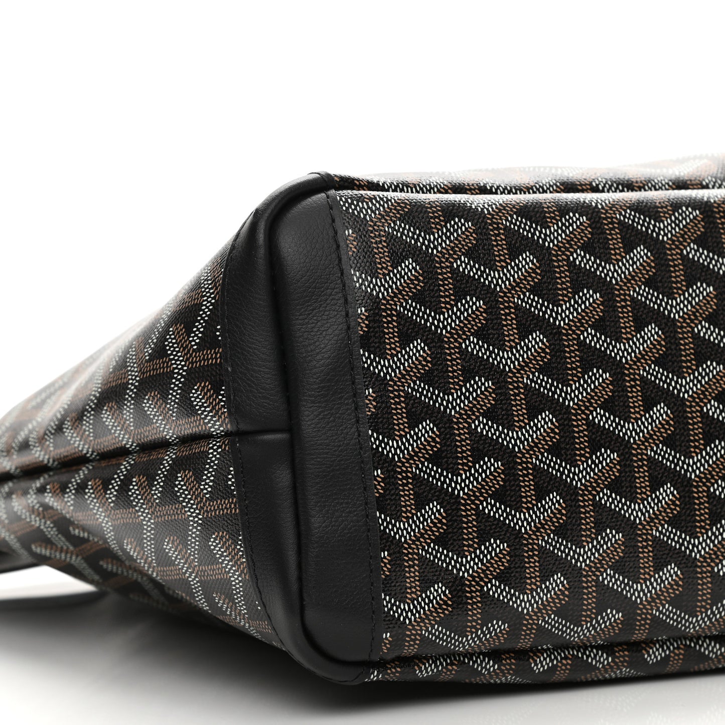 Goyardine Artois PM Black