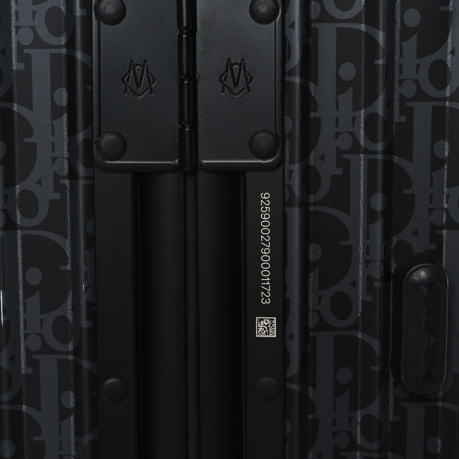 Christian Dior X RIMOWA Aluminum Gradient Cabin Luggage Black 8 of 11