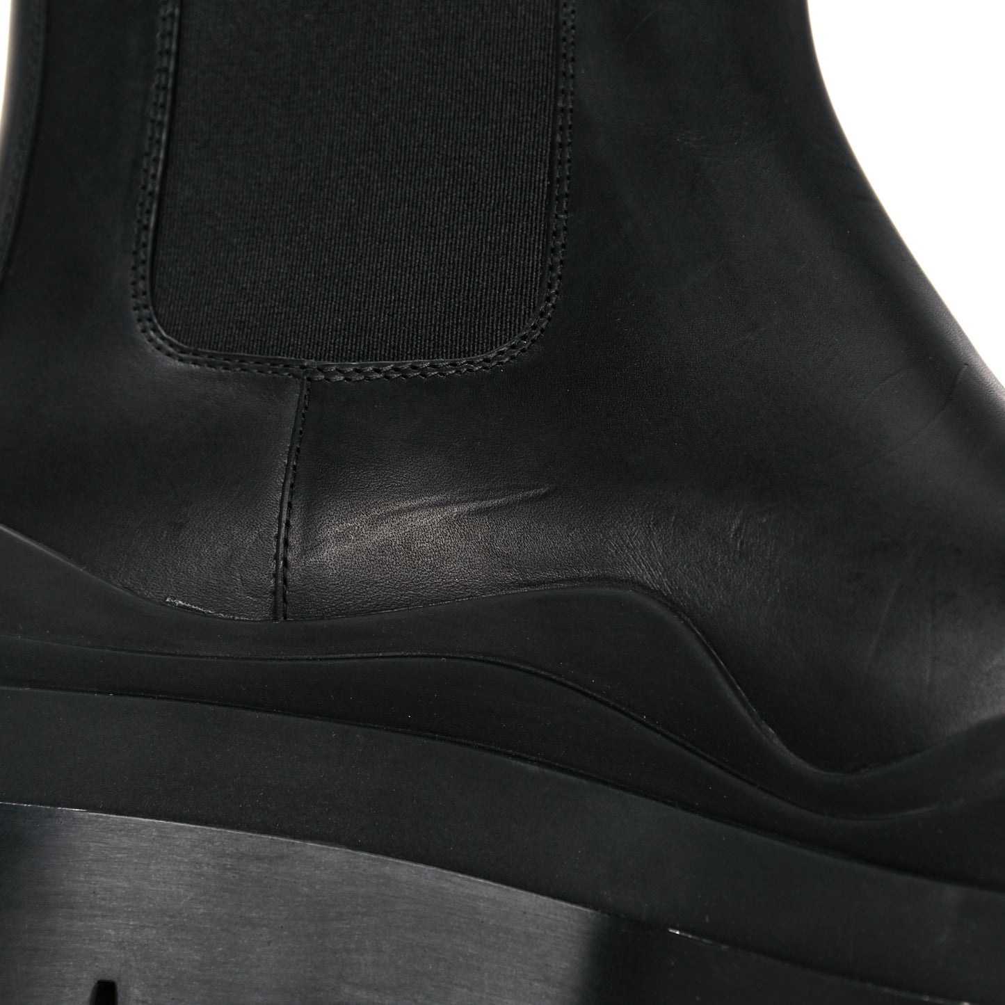 Calfskin The Tire Chelsea Boots 38.5 Black