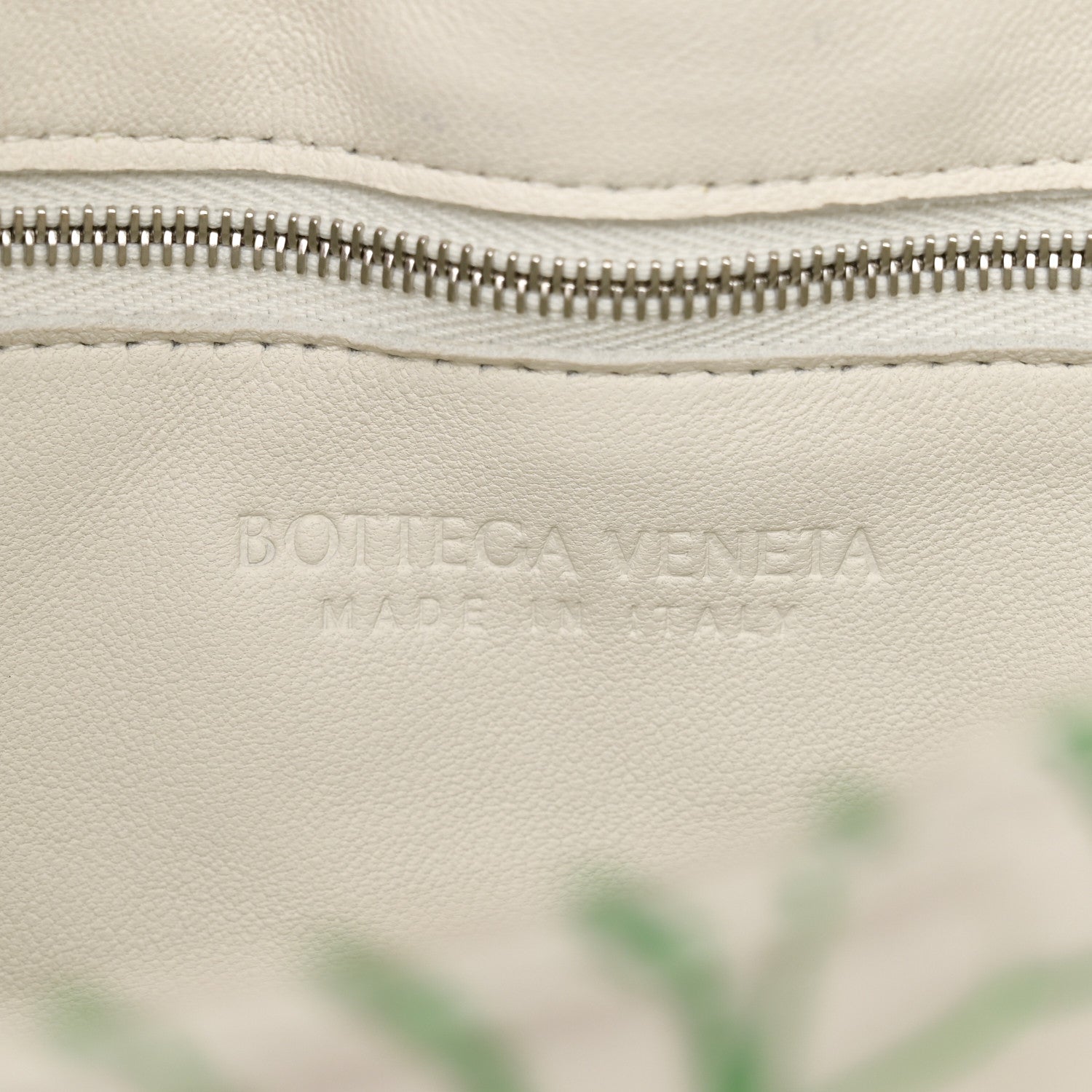 Bottega Veneta Lambskin Maxi Intreccio Overlock Stitched Cassette Crossbody Bag White Parakeet 6 of 11
