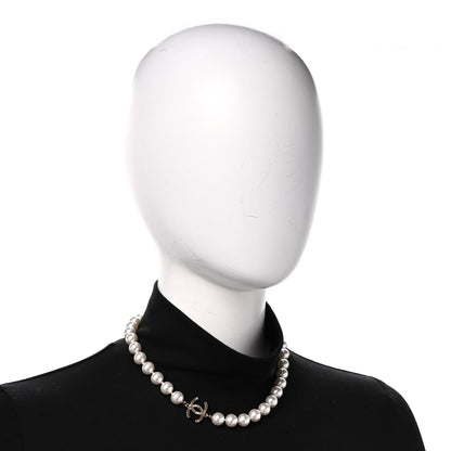 Chanel Pearl CC Choker Necklace Gold White 2 of 4